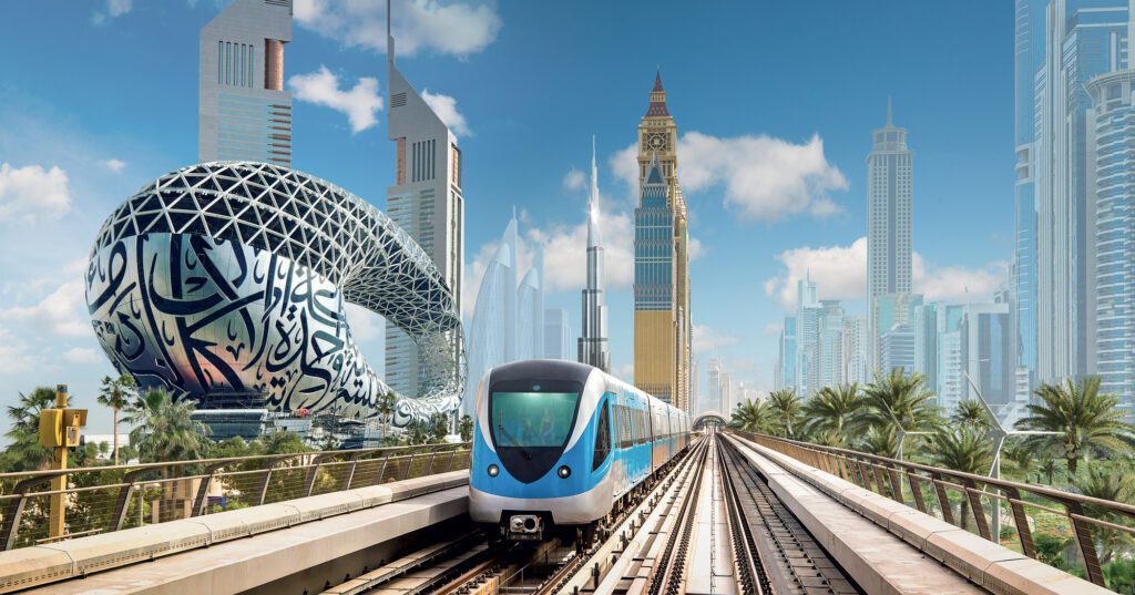 La strada più lunga degli Emirati Arabi si trasforma in un’eco-valle